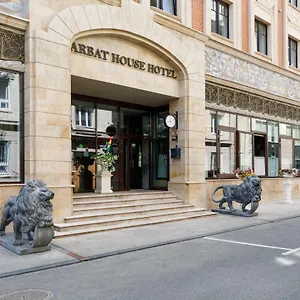 4* Hotel Arbat House